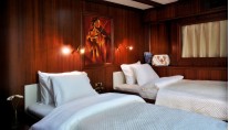 Sailing yacht REGINA - twin guest cabin